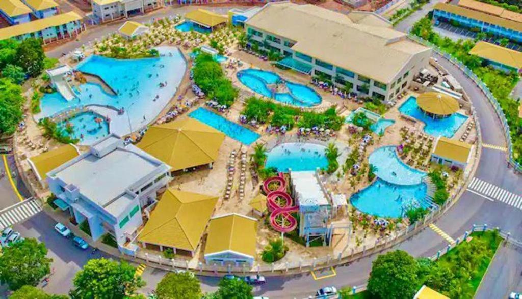 Aparthotel Lacqua Diroma - O De Caldas - Com Piscinas De Ondas Caldas Novas